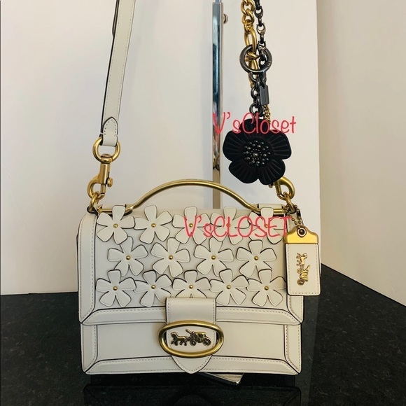 ❤️SOLD ❤️Coach Leather Purse - Picture 2 of 12